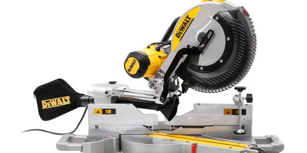 SCIE-ONGLET-12-PO-COULISSANTE SCIE-ONGLET-12-PO-COULISSANTE